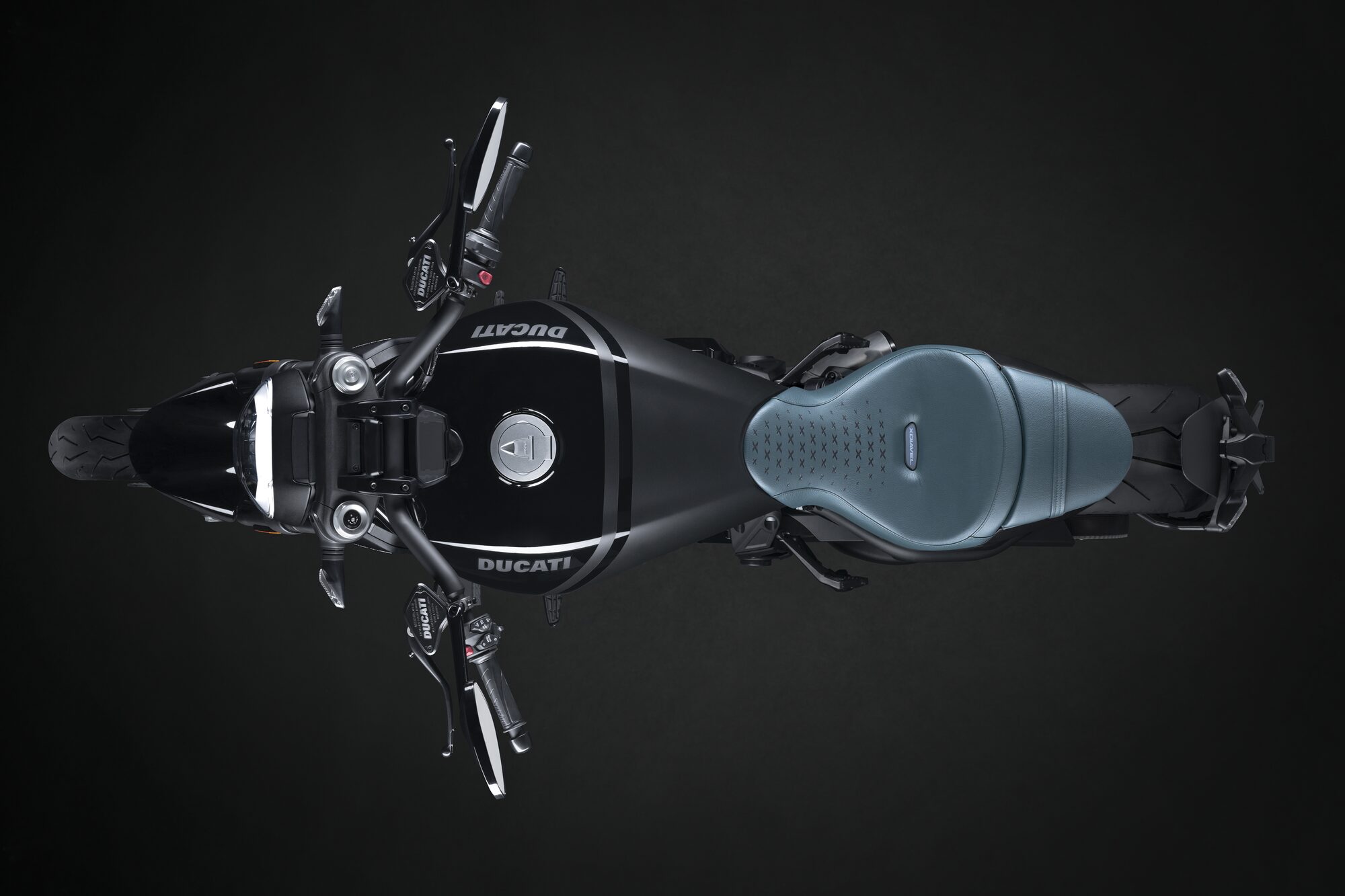 Top view of the Ducati XDiavel with grey Pelle Frau® leather seat