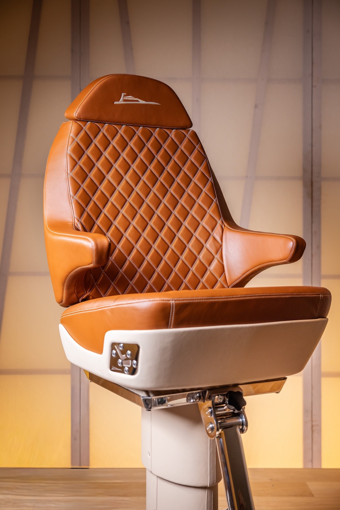 Opacmare Nautheos seat